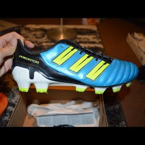 Adidas Predator TRX FG Sz 9.5 (Blue/ Neon Yellow)